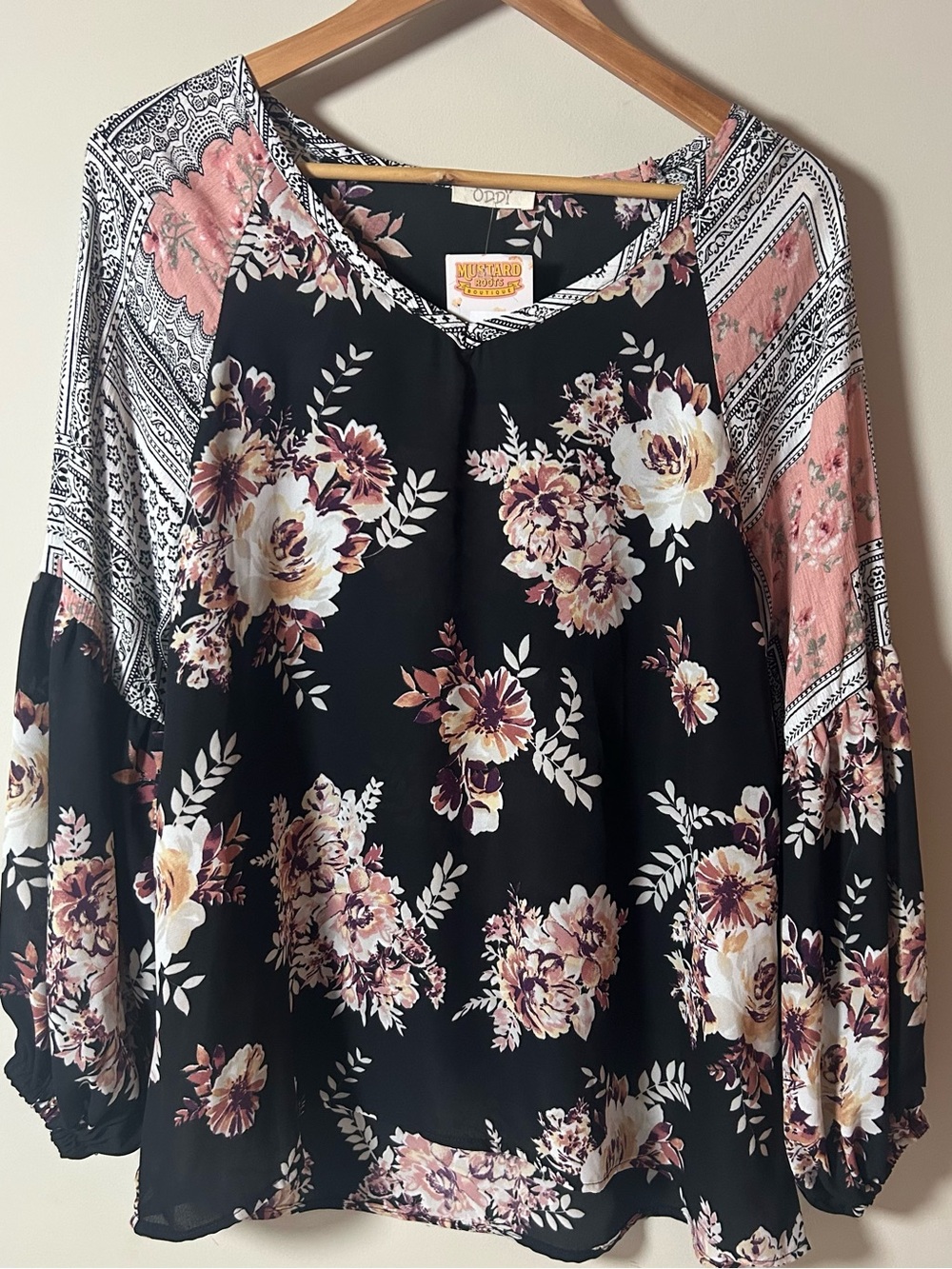 ODDY Black Floral Mixed-Print Blouse. Black with  Pink flowers